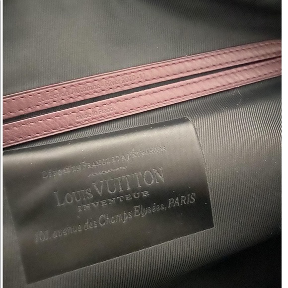 LOUIS VUITTON Limited Edition Volupte Psyche - Picture 5 of 10